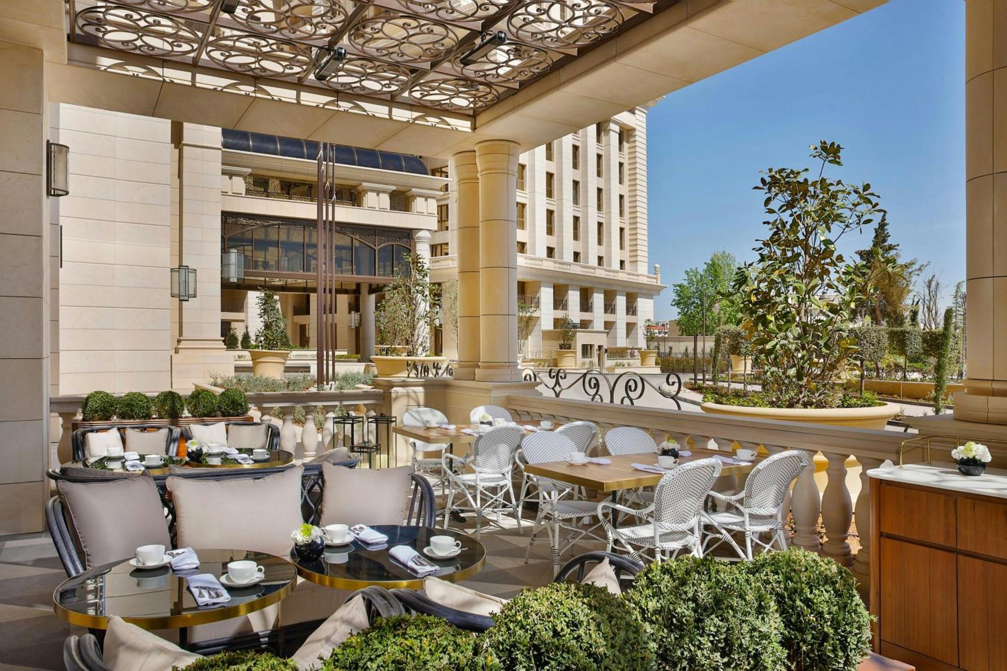 The Ritz-Carlton, Amman酒店 外观 照片 The Terrace
